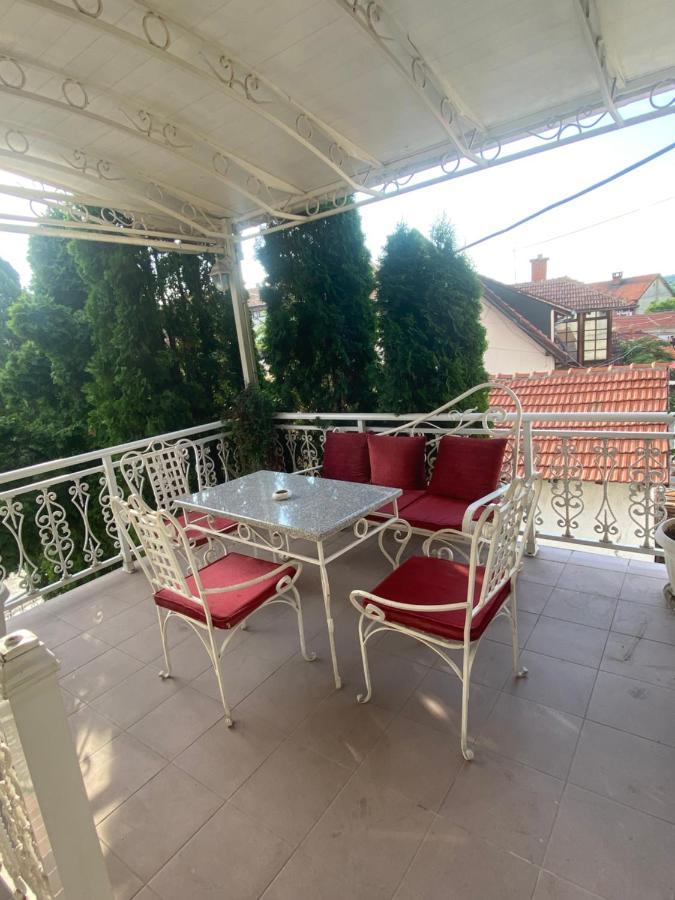 Gala Posh Apartment Soko Banja Exterior photo